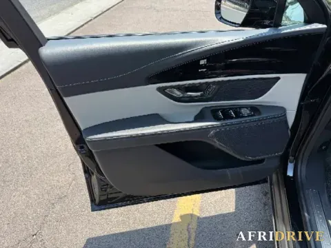 2023 Lincoln Nautilus 3