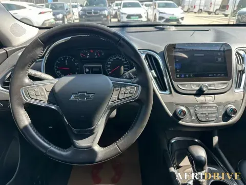 2022 Chevrolet Malibu XL 7