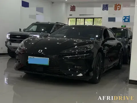 2024 Denza DenzaZ9GT 2