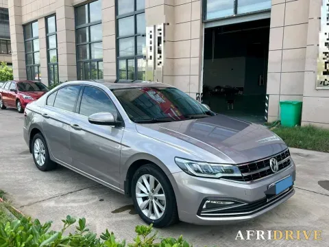 2019 Bestune T77 3