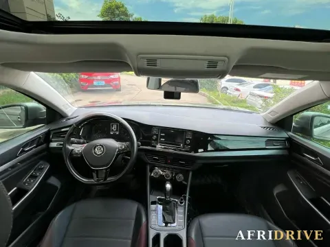 2019 Bestune T77 4
