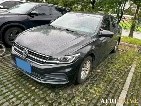 2019 Bestune T77