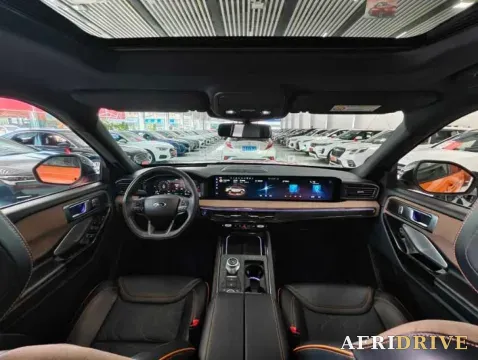 2024 Ford Explorer 5