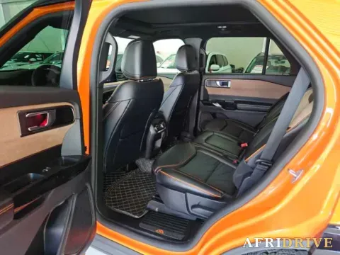 2024 Ford Explorer 6