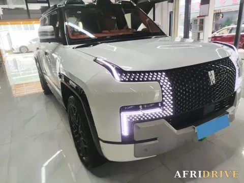 2023 YangWang U8 3