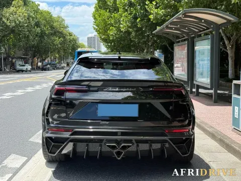 2021 Lamborghini Urus 5