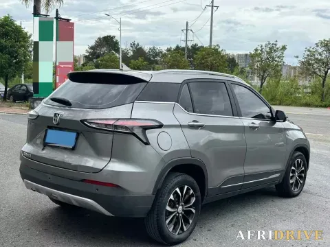2019 Bestune X40 7