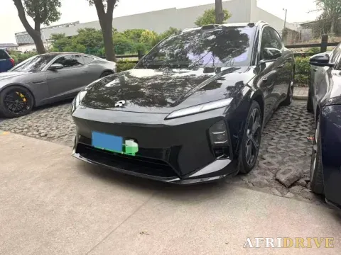 2025 NIO ET5T