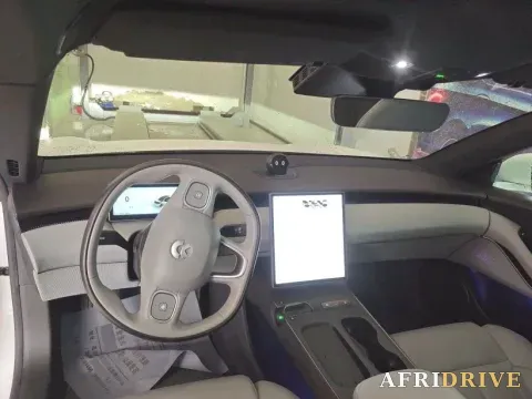 2024 NIO ET5T 2