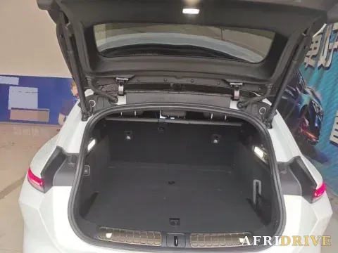 2024 NIO ET5T 5