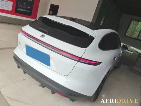 2024 NIO ET5T 7