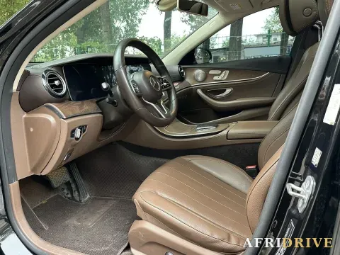 2019 Jaguar F-PACE 4