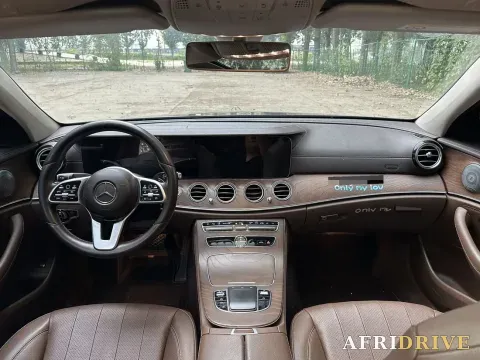 2019 Jaguar F-PACE 7