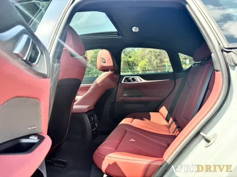 2024 BMW 4 Series 7