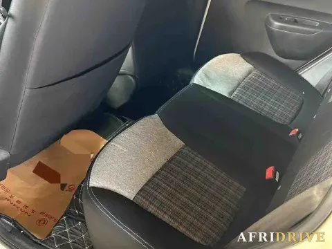 2022 DongFeng eπ Nami EX1 5