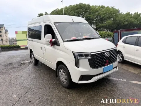2025 Isuzu Taga H 4