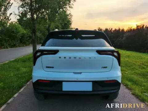 2023 Geometry E 8