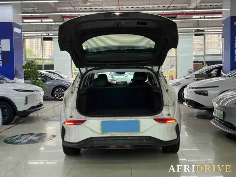 2022 Bestune T99 6