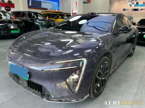 2025 Avatr 06