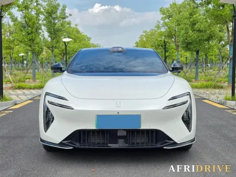 2025 Avatr 06 2