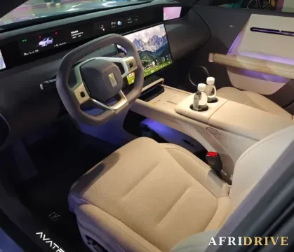 2025 Avatr 06 3