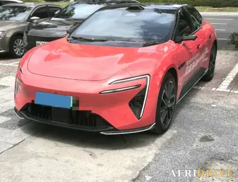 2025 Avatr 06