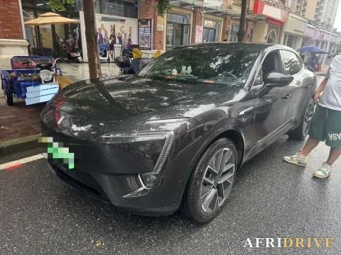 2023 Avatr 11