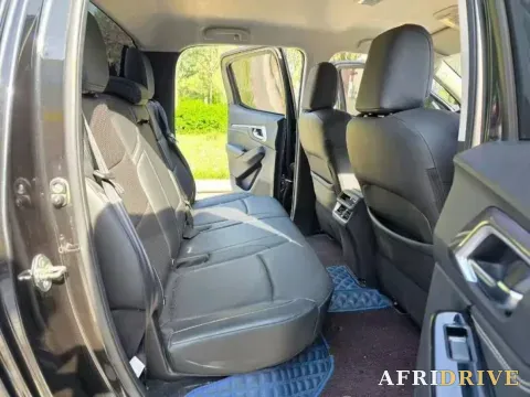 2021 Isuzu D-MAX 4