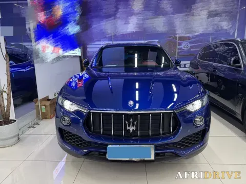 2021 Maserati Levante 2