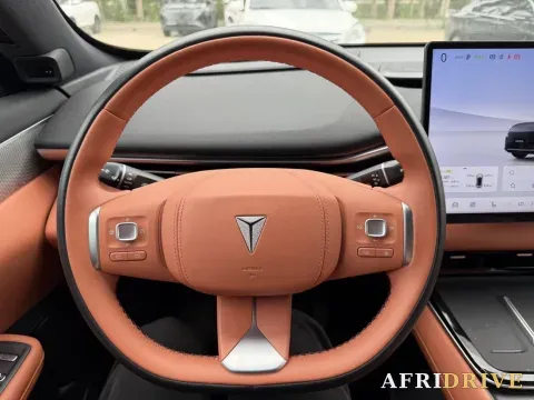 2025 ChangAn Kaicene V919 5