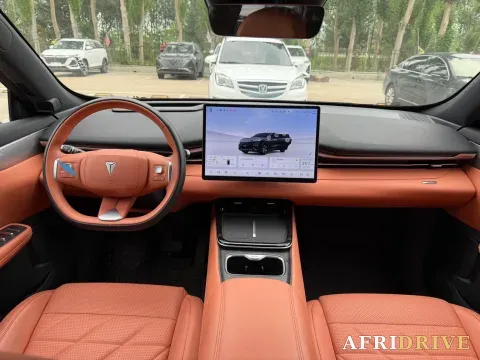 2025 ChangAn Kaicene V919 6
