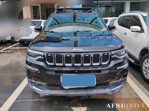 2018 Jeep Grand Commander 2