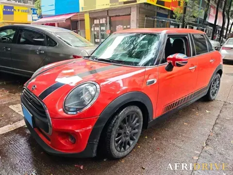 2020 MINI MINI
