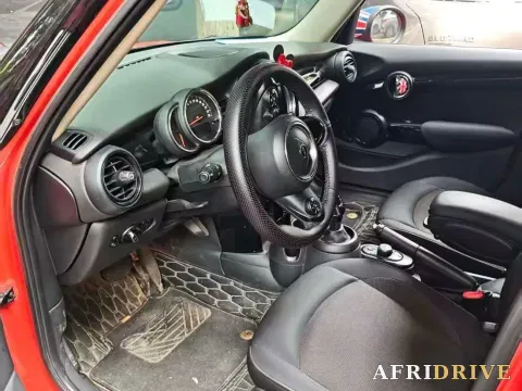 2020 MINI MINI 2