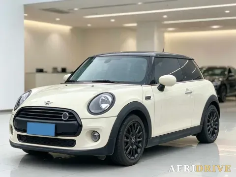 2021 MINI MINI