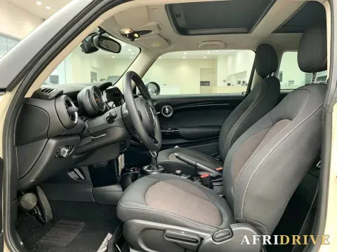 2021 MINI MINI 6