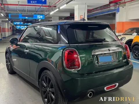 2018 MINI MINI 5