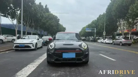 2020 MINI JCW 3