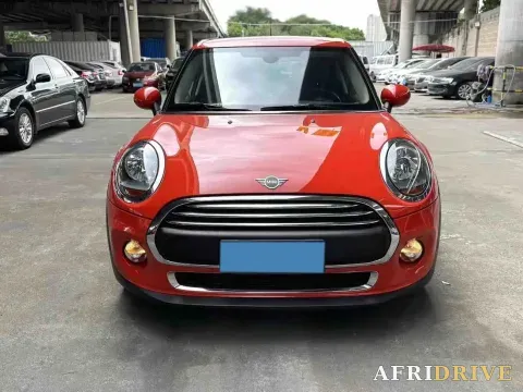 2018 MINI MINI 2