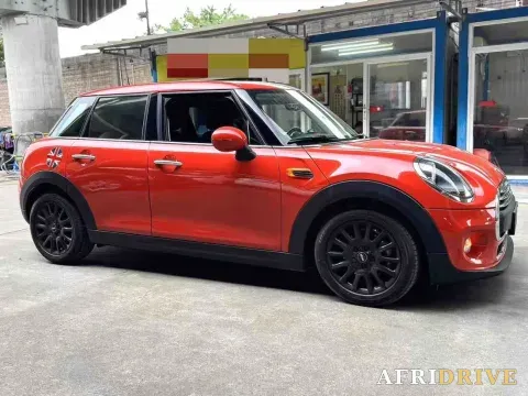 2018 MINI MINI 3