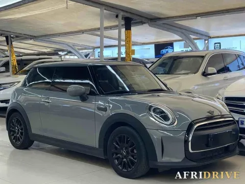 2021 MINI MINI 3