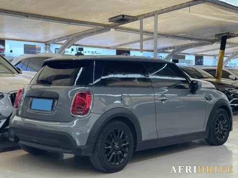 2021 MINI MINI 4