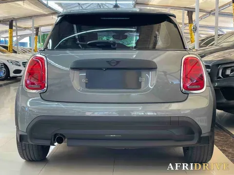 2021 MINI MINI 5