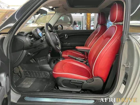 2021 MINI MINI 9