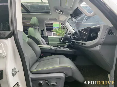 2025 Beijing BJ40 REEV 8