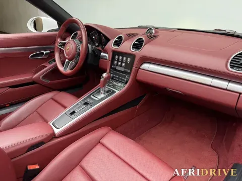 2023 Porsche 718 5