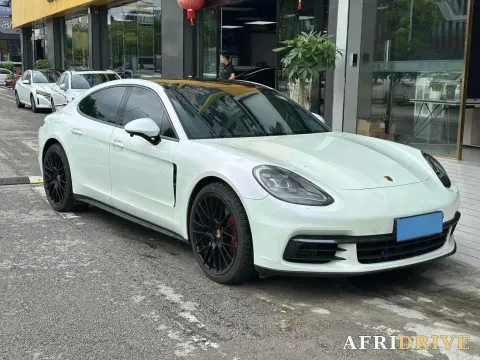 2019 Porsche Panamera 3