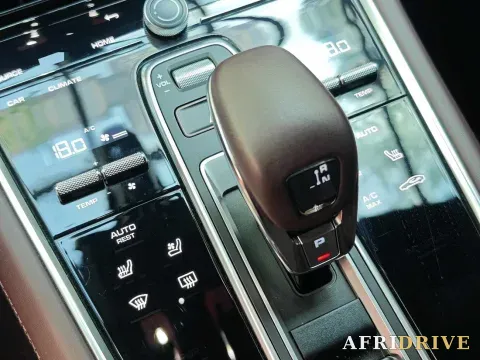 2022 Porsche Panamera 7
