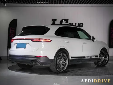2022 Porsche Cayenne 4