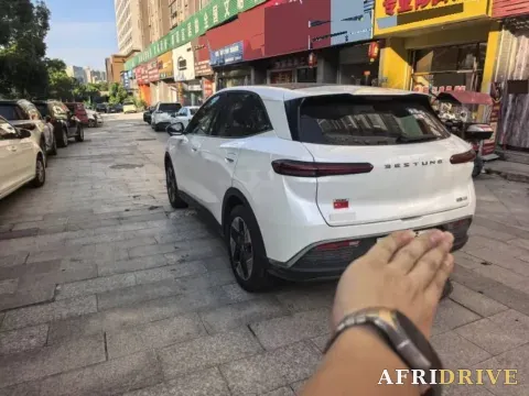 2025 Bestune YueYi 03 8